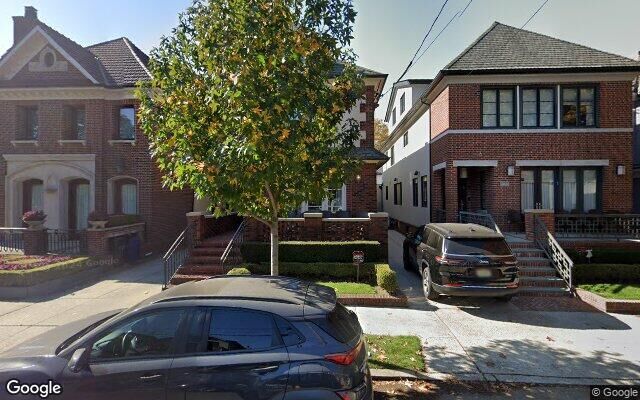 1972 E 2nd St, Brooklyn, NY 11223