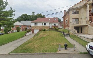 198-49 Pompeii Ave, Hollis, NY 11423