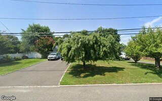 198 Mount Sinai Coram Rd, Coram, NY 11727