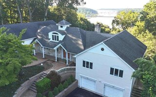 2 Centershore Rd S, Centerport, NY 11721