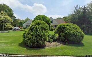 2 China Ln, East Setauket, NY 11733
