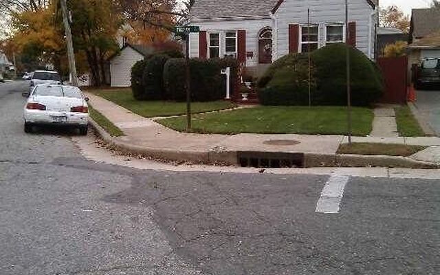 2 Fordham Pl, Hempstead, NY 11550