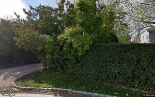 2 Millstone Rd, Water Mill, NY 11976