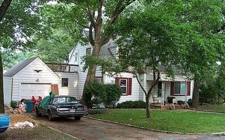 2 Plymouth Rd, Bayville, NY 11709