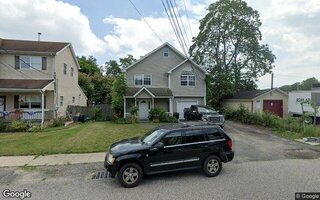 2 Richard Ave, Islip Terrace, NY 11752