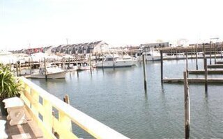 2 W 4th St, Freeport, NY 11520