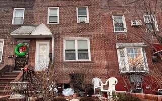 20-18 26th St, Queens, NY 11105