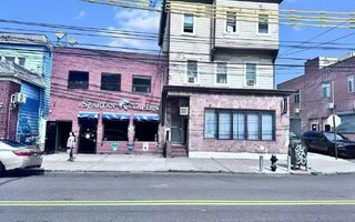 20-23 College Point Blvd, Flushing, NY 11356