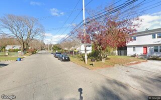 20 Sunset Ave, Wheatley Heights, NY 11798