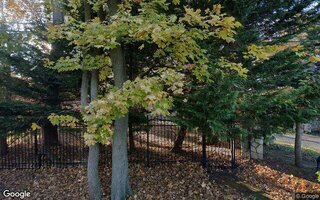 20 Blackmore Ln, East Islip, NY 11730