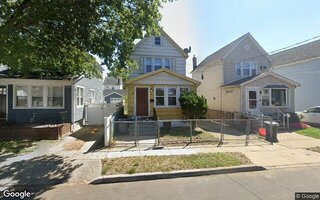 20 Charles St, Valley Stream, NY 11580