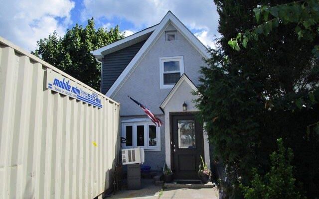 20 Elmont Ave, Elmont, NY 11003
