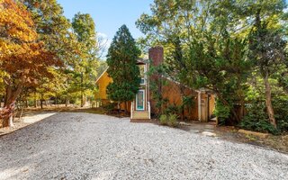 20 Norfolk Dr, East Hampton, NY 11937