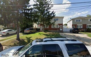 20 Prices Ln, Staten Island, NY 10314
