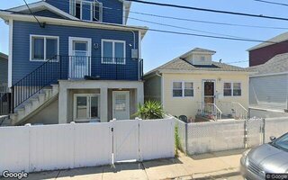 20 W 10th Rd, Broad Channel, NY 11693