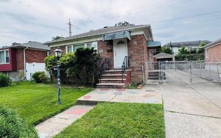 200-22 39th Ave, Bayside, NY 11361