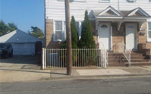 200 Waldorf Ave, Elmont, NY 11003 (House View)