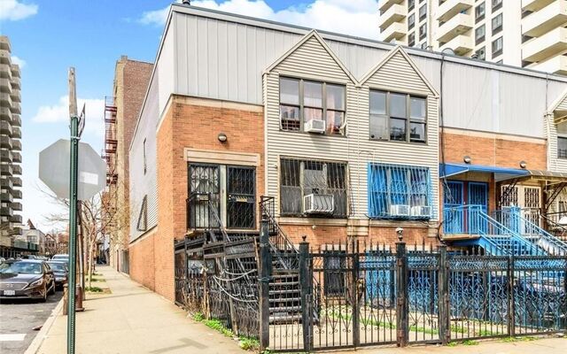 2001 Prospect Ave, Bronx, NY 10457