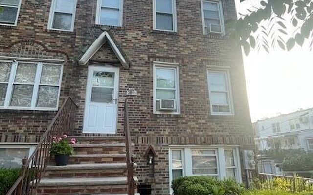 2016 Coyle St, Brooklyn, NY 11229 (Porch)