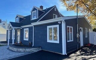 202 Old Farm Rd, Levittown, NY 11756
