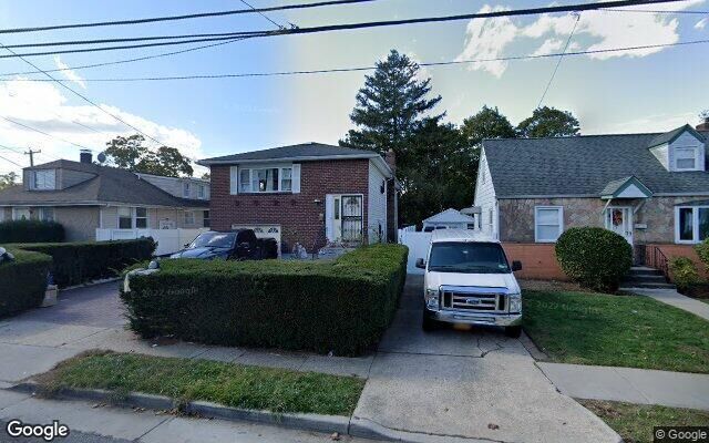 203 Rhodes Ave, Hempstead, NY 11550