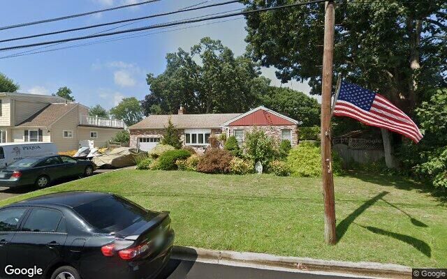 205 Ontario Ave, Massapequa, NY 11758 (House View)