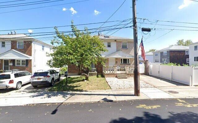 205 Riedel Ave, Staten Island, NY 10306