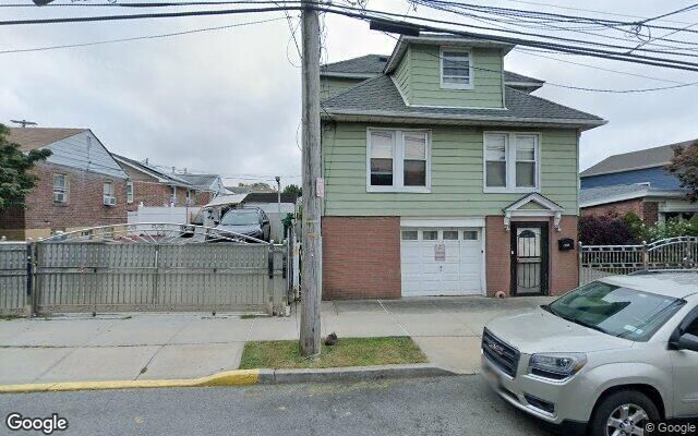2068 Hermany Ave, Bronx, NY 10473 (House View)