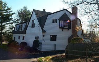 207 Pond Xing, Lawrence, NY 11559