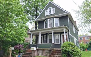208 Myrtle Ave, Staten Island, NY 10310