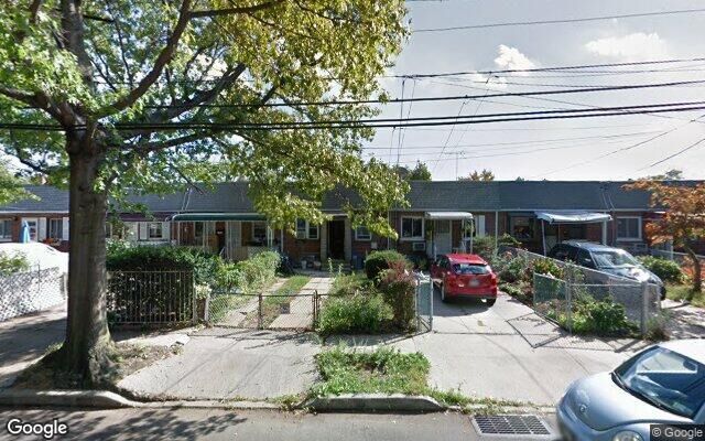 209-40 45th Rd, Bayside, NY 11361