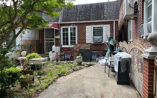 209-62 45th Rd, Bayside, NY 11361