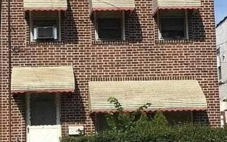 21-03 30th Ave, Astoria, NY 11102