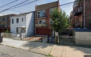 21-23 33rd Ave, Astoria, NY 11106