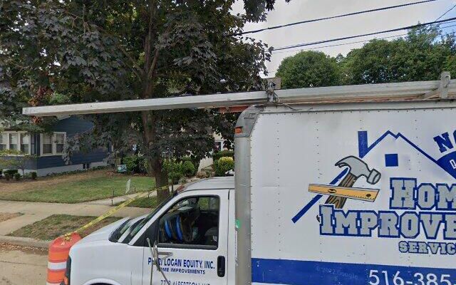 21 Clark Pl, Hempstead, NY 11550