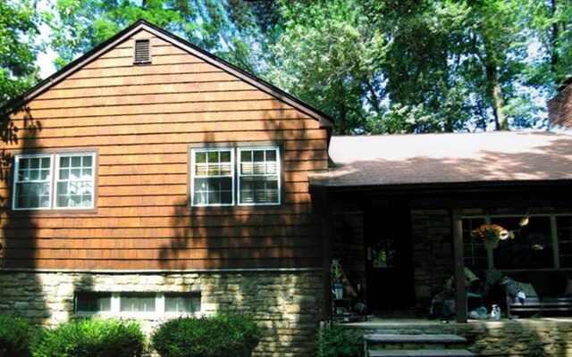 21 Laurel Ave, Sea Cliff, NY 11579