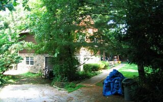 21 Laurel Ave, Sea Cliff, NY 11579