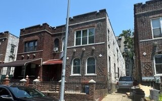 211 E 96th St, Brooklyn, NY 11212
