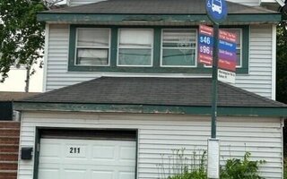 211 Morningstar Rd, Staten Island, NY 10303