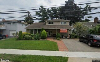 2118 Holland Way, Merrick, NY 11566