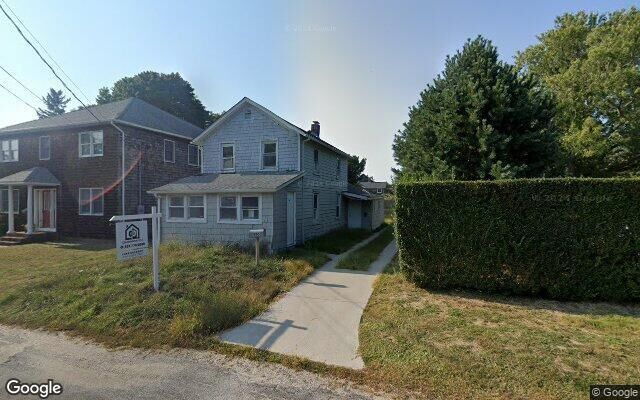 212 Bridge St, Greenport, NY 11944