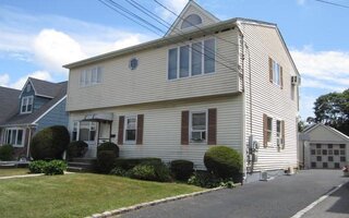 214 Broadway, Carle Place, NY 11514