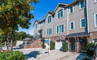 215 Roman Ave, Staten Island, NY 10314