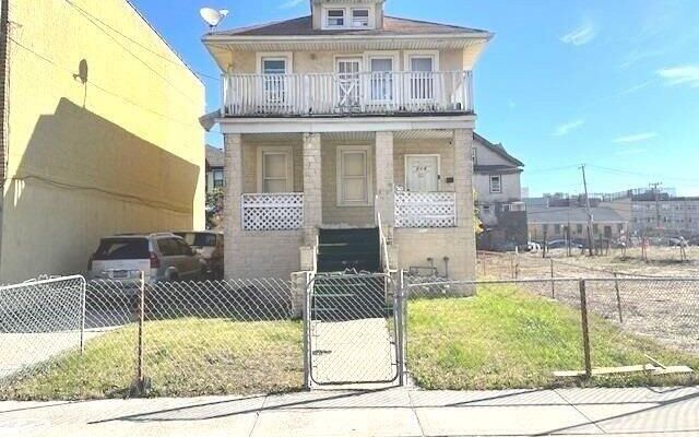 216 Bch 31st St, Far Rockaway, NY 11691 (Porch)