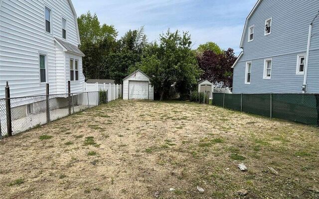 218-01 36th Ave, Bayside, NY 11361 (Yard)
