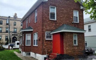 218-17 104th Ave, Queens Village, NY 11429