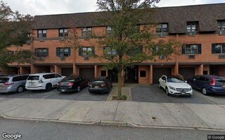 219-08 64th Ave #423, Oakland Gardens, NY 11364