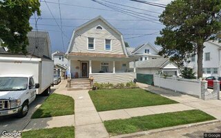 219-11 101st Ave, Queens Village, NY 11429