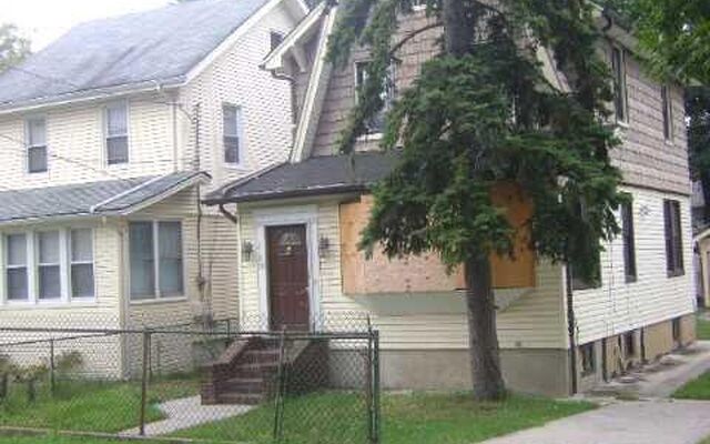 219-38 Edgewood Ave, Springfield Gardens, NY 11413