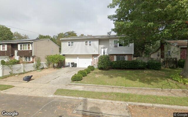219 State Ave, Wyandanch, NY 11798